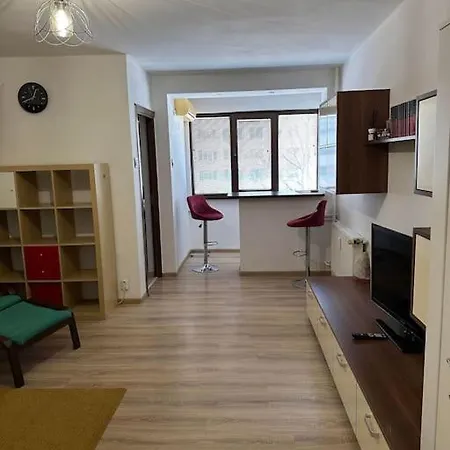 Studio Elisabeta Dristor Metrou Apartment